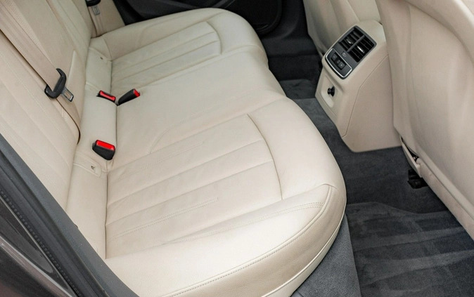 Audi A4 cena 114850 przebieg: 82336, rok produkcji 2019 z Wielichowo małe 742